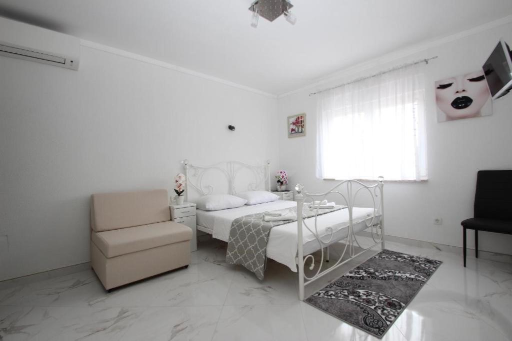 Genoa Rooms 波雷奇 外观 照片