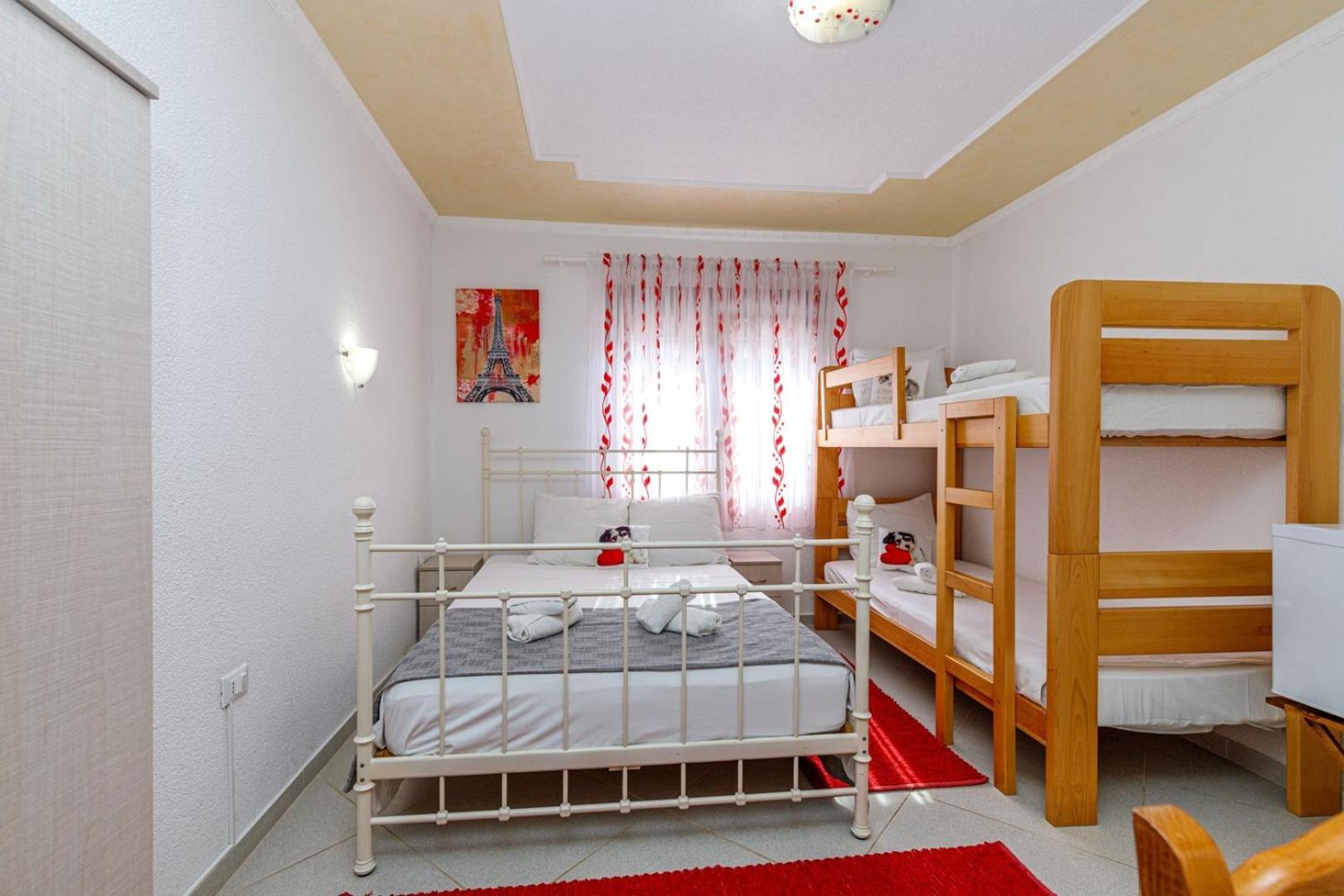 Genoa Rooms 波雷奇 客房 照片